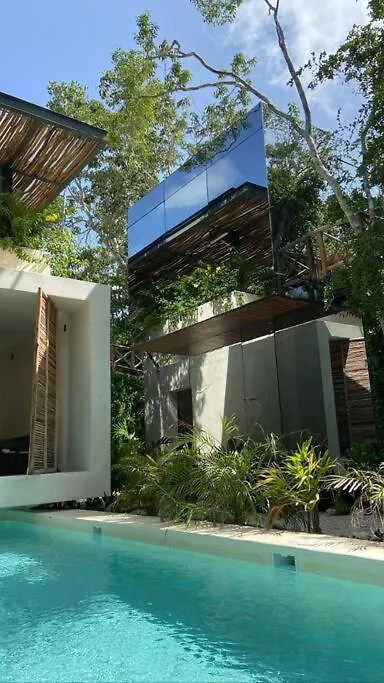 Invisible House Tulum - Jungle Studio Apartment